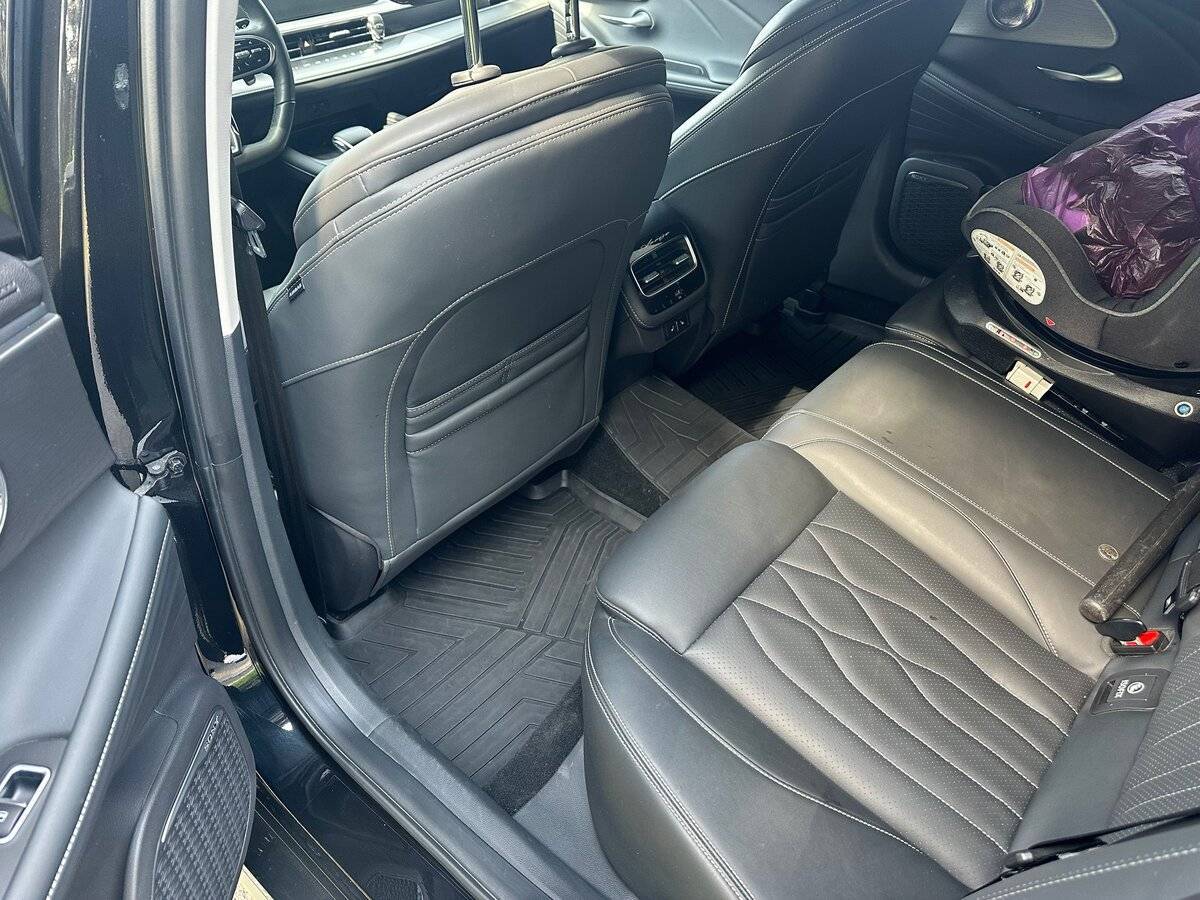 Chery Arrizo 8 2023 года с пробегом. Фото: #11