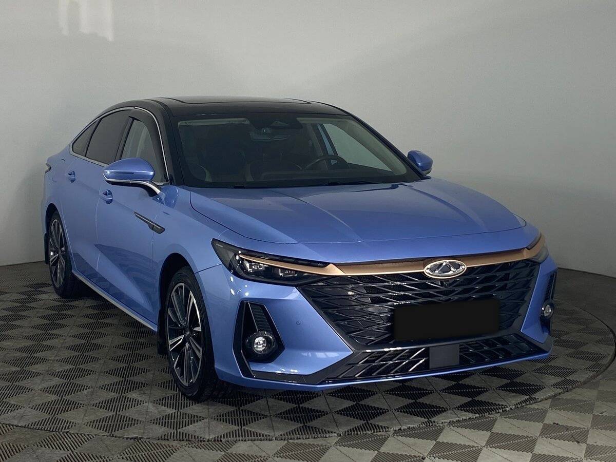 Chery Arrizo 8 2023 года с пробегом. Фото: #2