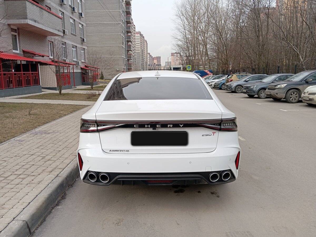 Chery Arrizo 8 2024 года с пробегом. Фото: #4