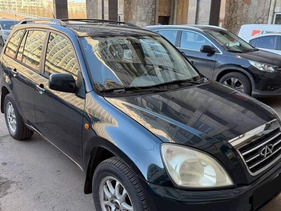 Chery Tiggo (T11) 2009 года с пробегом. Фото: #1