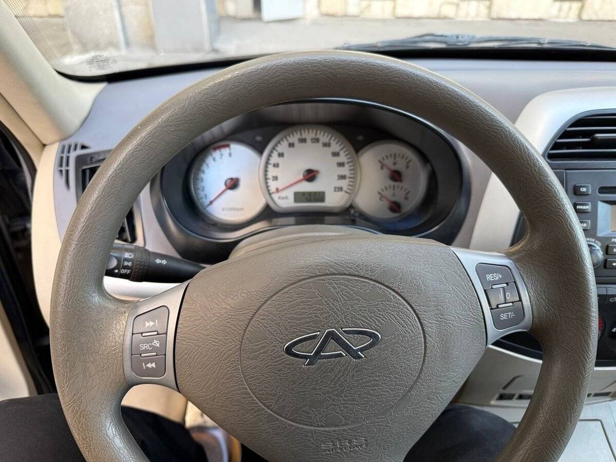 Chery Tiggo (T11) 2009 года с пробегом. Фото: #6