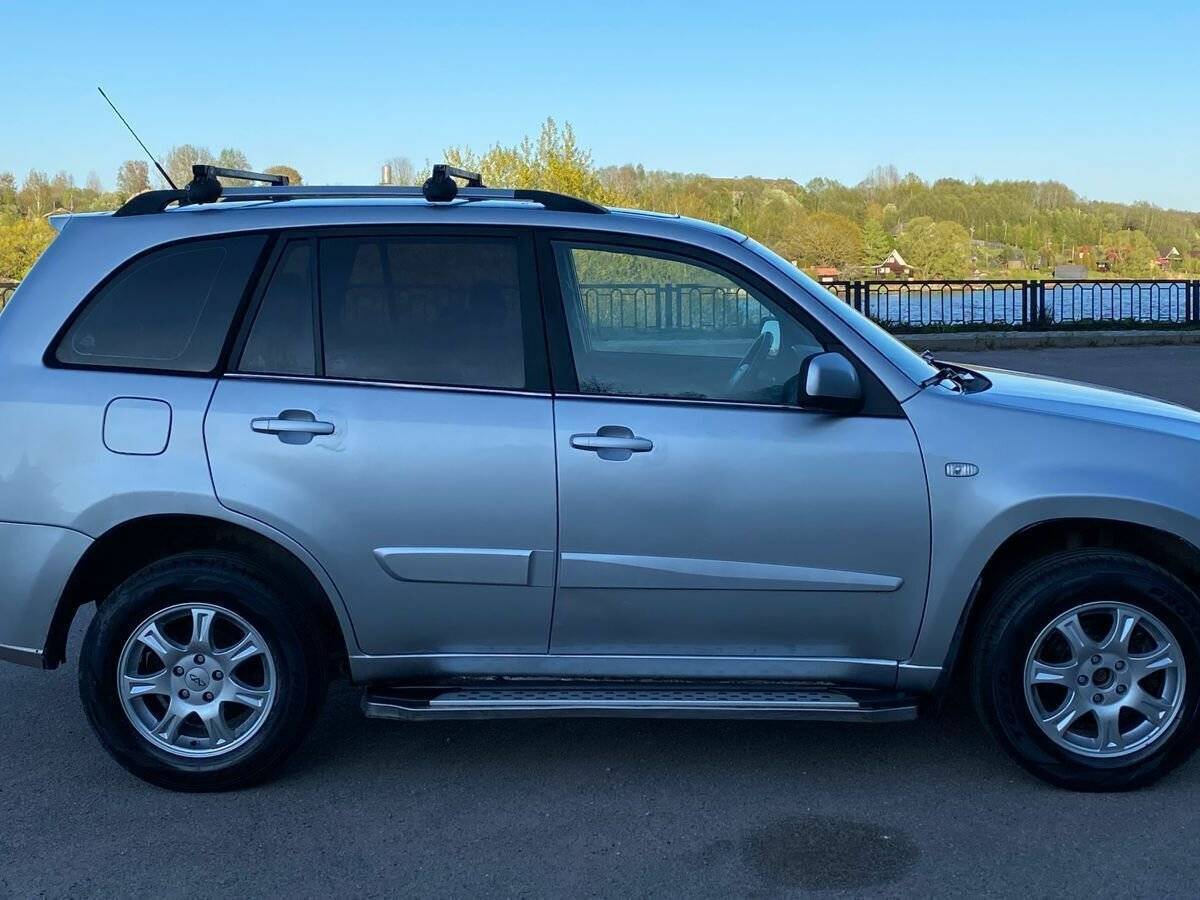 Chery Tiggo (T11) 2013 года с пробегом. Фото: #3