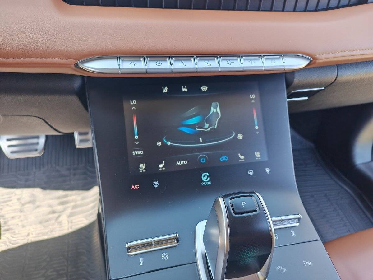 Chery Tiggo 8 Pro Max 2022 года с пробегом. Фото: #22