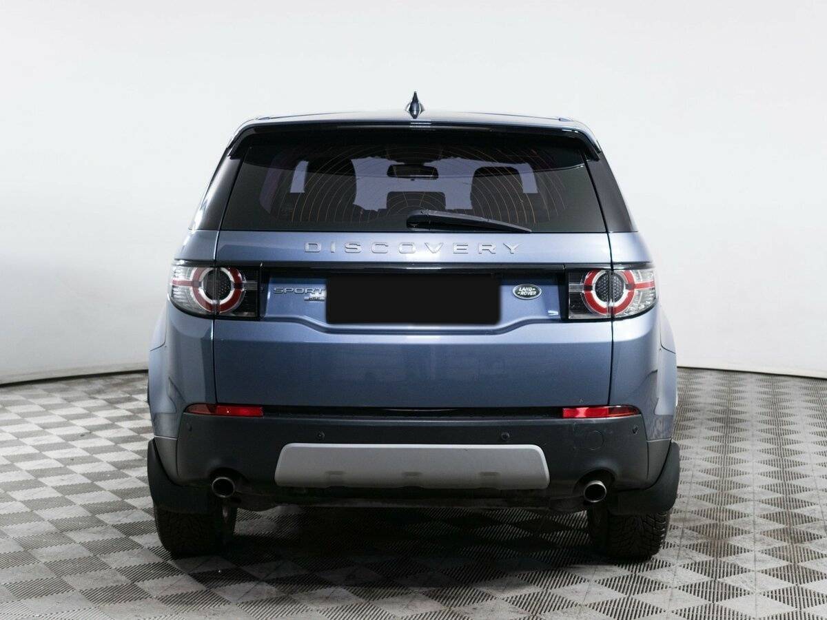 Land Rover Discovery Sport 2017 года с пробегом. Фото: #4