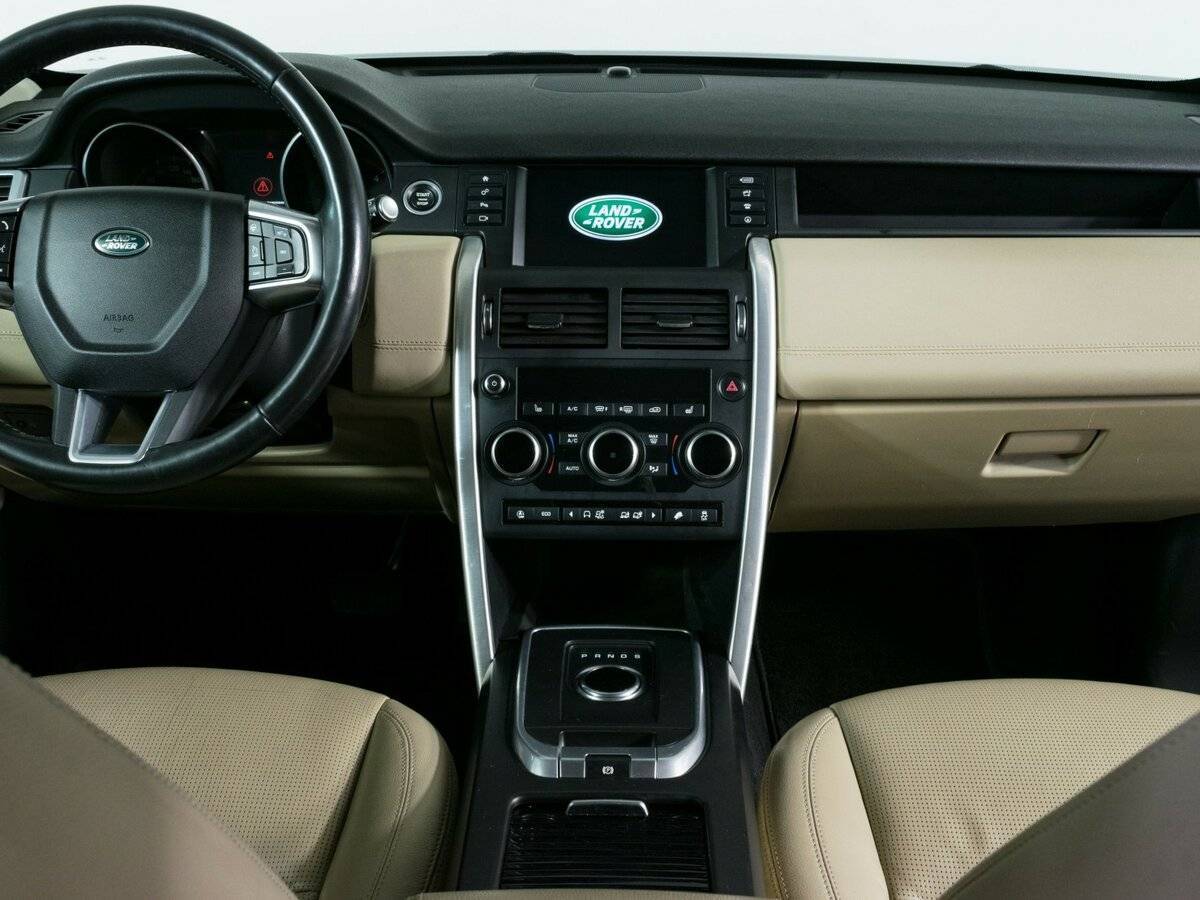 Land Rover Discovery Sport 2017 года с пробегом. Фото: #8