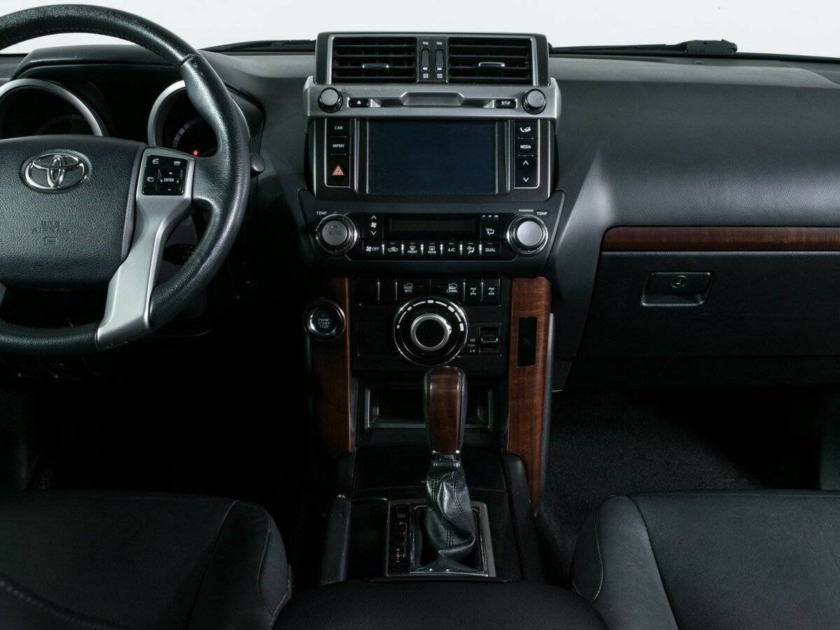 Toyota Land Cruiser Prado 2016 года с пробегом. Фото: #10