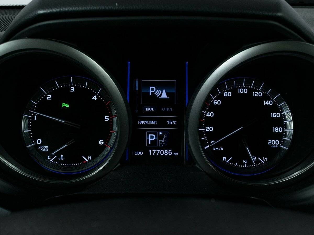 Toyota Land Cruiser Prado 2016 года с пробегом. Фото: #12