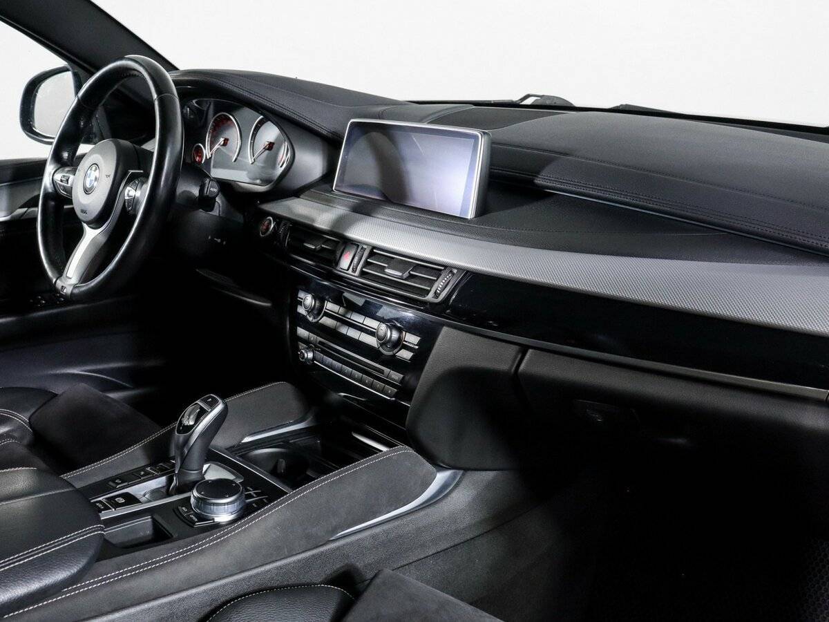 BMW X6 2018 года с пробегом. Фото: #4