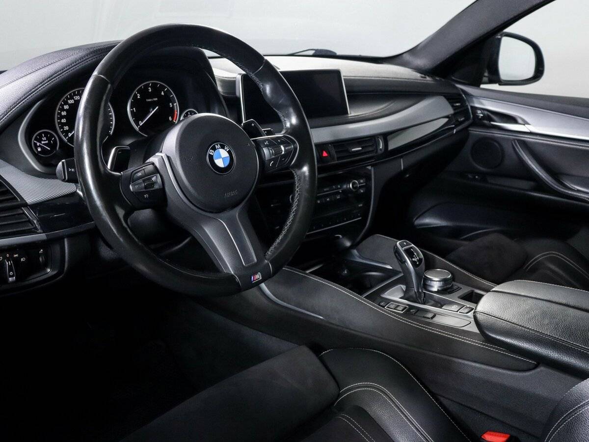 BMW X6 2018 года с пробегом. Фото: #9