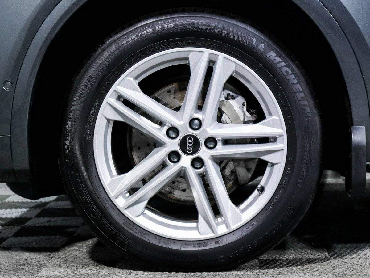 Audi Q5 Sportback 2021 года с пробегом. Фото: #12