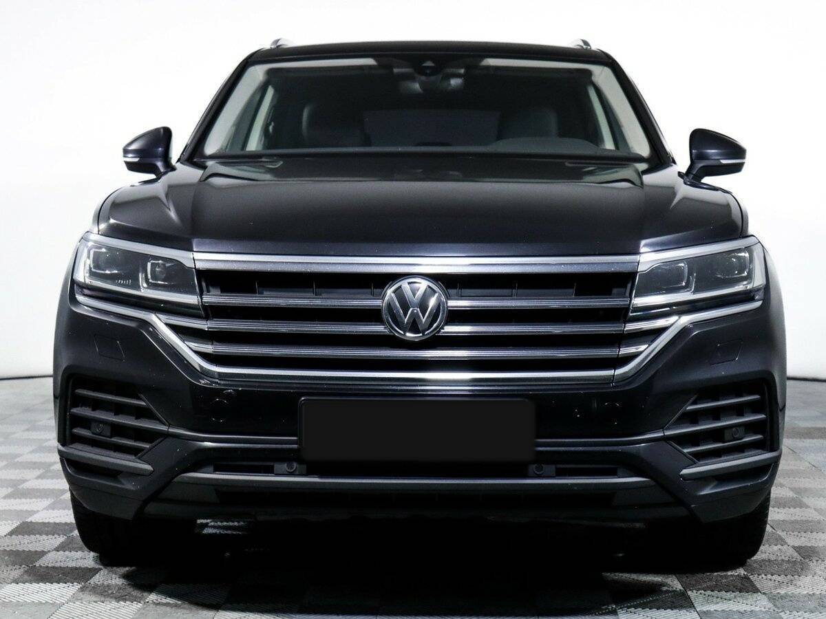 Volkswagen Touareg 2018 года с пробегом. Фото: #1