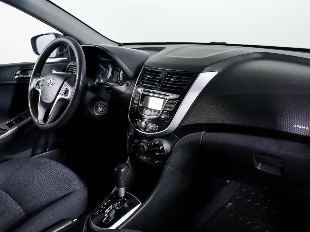 Hyundai Solaris 2011 года с пробегом. Фото: #6