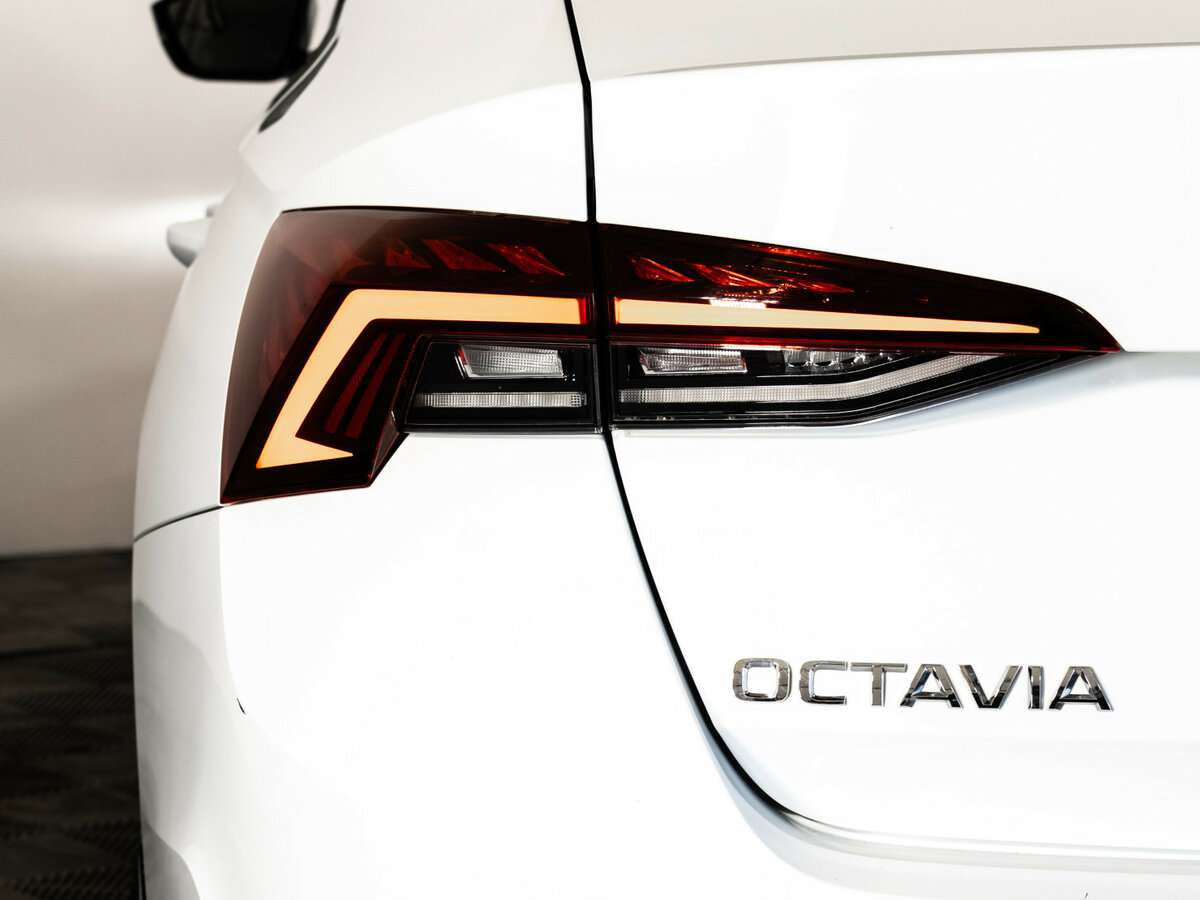 Skoda Octavia 2021 года с пробегом. Фото: #18