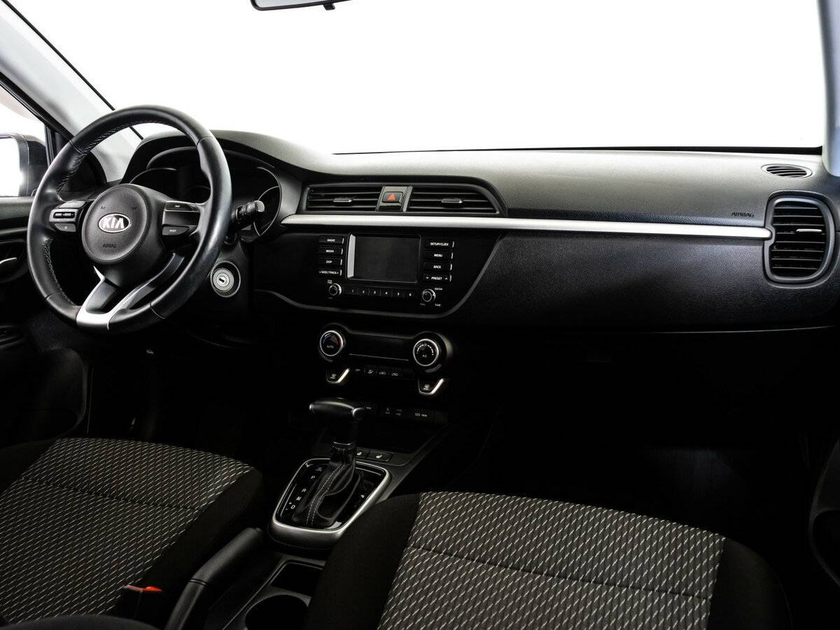 Б/У Киа Рио 2018 года. Фото: #6