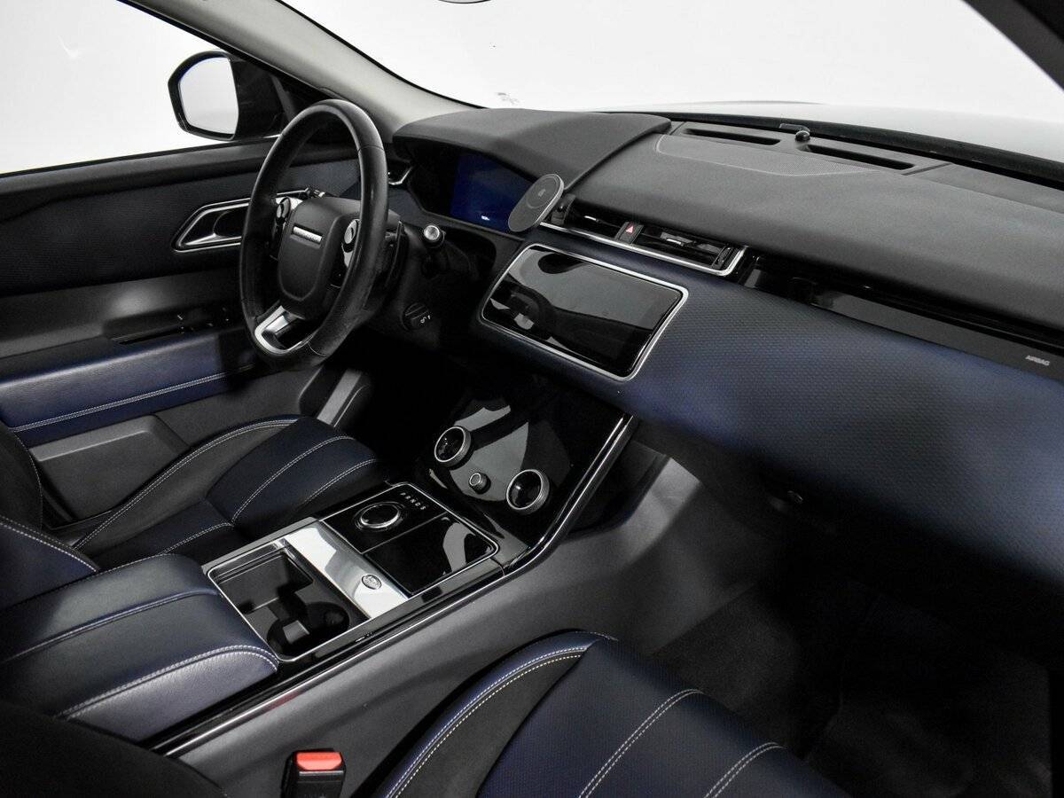 Land Rover Range Rover Velar 2019 года с пробегом. Фото: #9