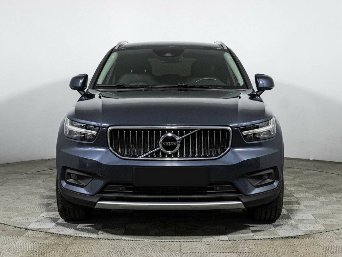 Volvo XC40 2019 года с пробегом. Фото: #1