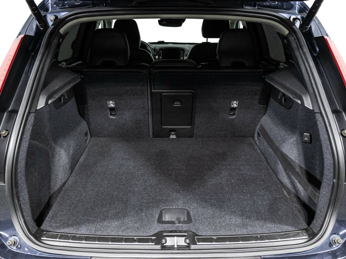 Volvo XC40 2019 года с пробегом. Фото: #13