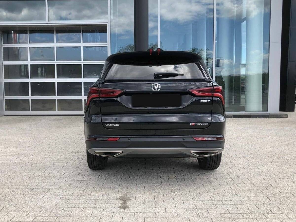 Changan CS75 Plus 2023 года с пробегом. Фото: #3