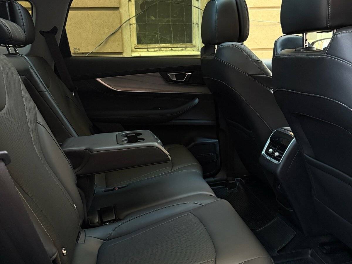 Chery Tiggo 8 Pro Max 2022 года с пробегом. Фото: #33