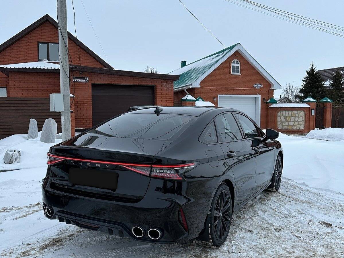 Chery Arrizo 8 2024 года с пробегом. Фото: #5