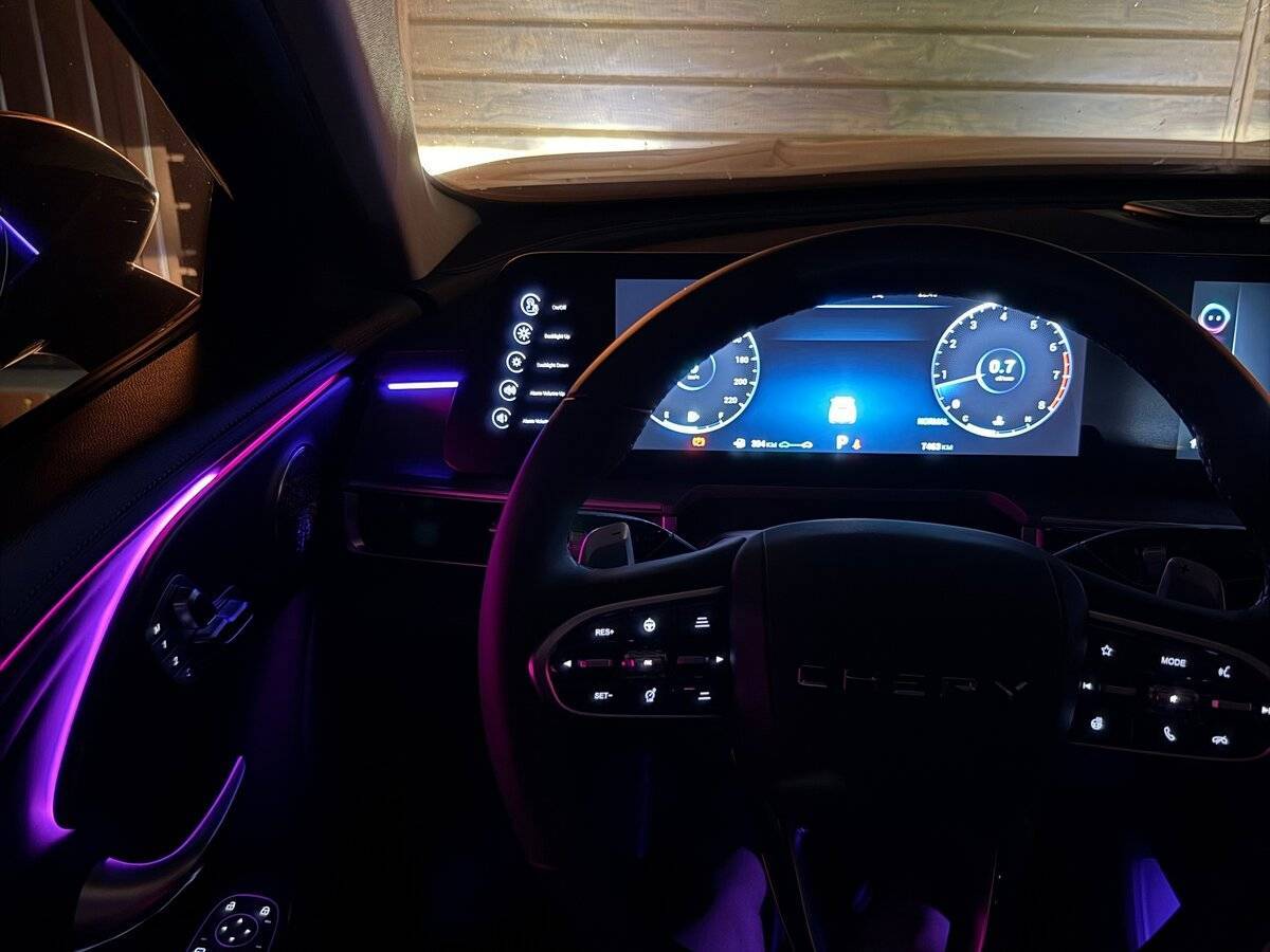 Chery Arrizo 8 2024 года с пробегом. Фото: #12