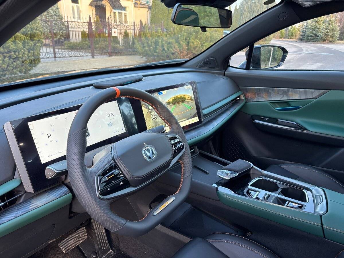 Changan UNI-T 2023 года с пробегом. Фото: #4