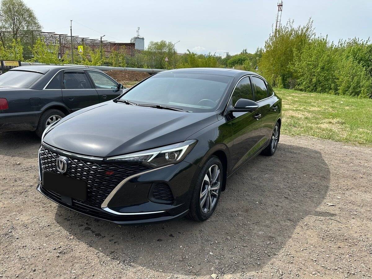 Changan Eado Plus 2023 года с пробегом. Фото: #2