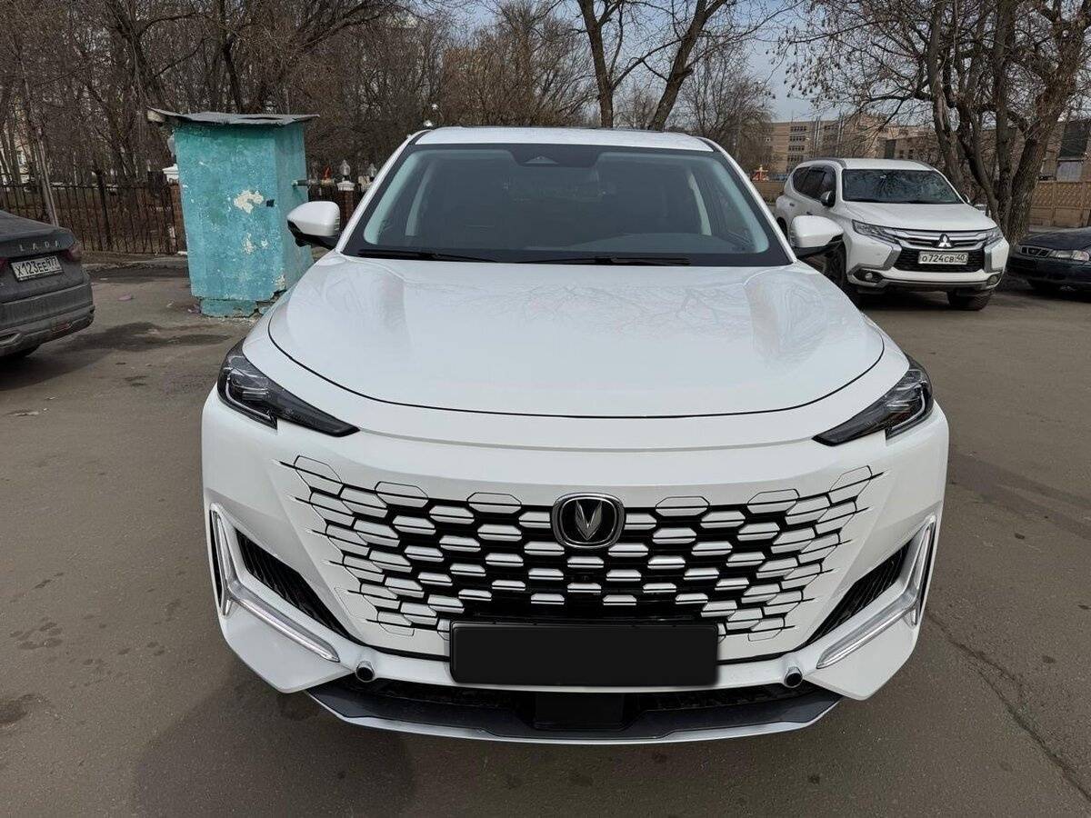 Changan UNI-K 2024 года с пробегом. Фото: #1