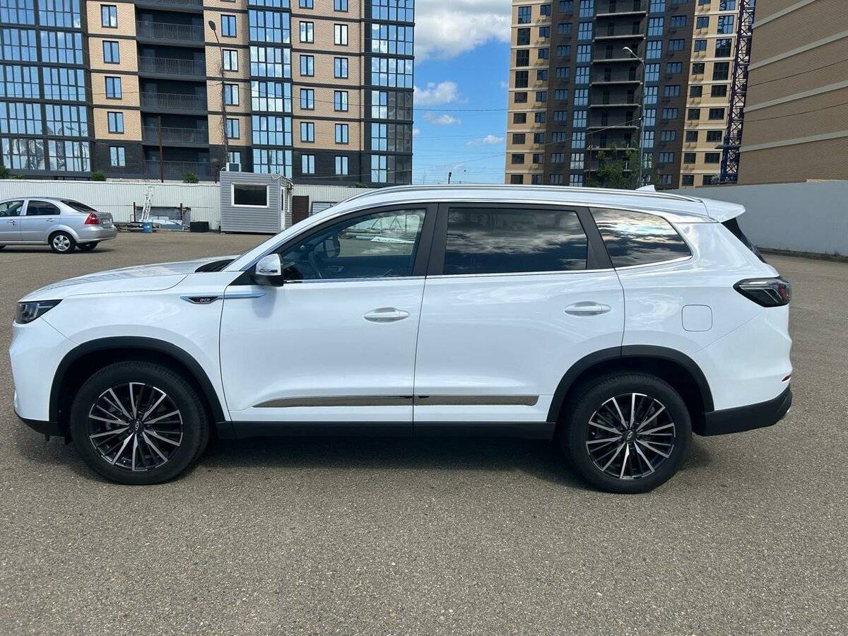 Chery Tiggo 8 Pro Max 2023 года с пробегом. Фото: #1