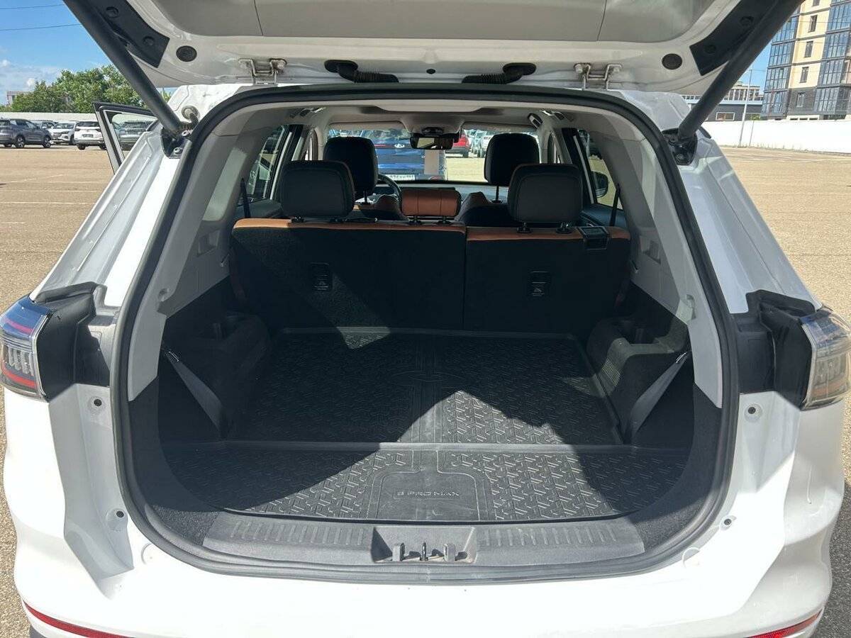 Chery Tiggo 8 Pro Max 2023 года с пробегом. Фото: #3