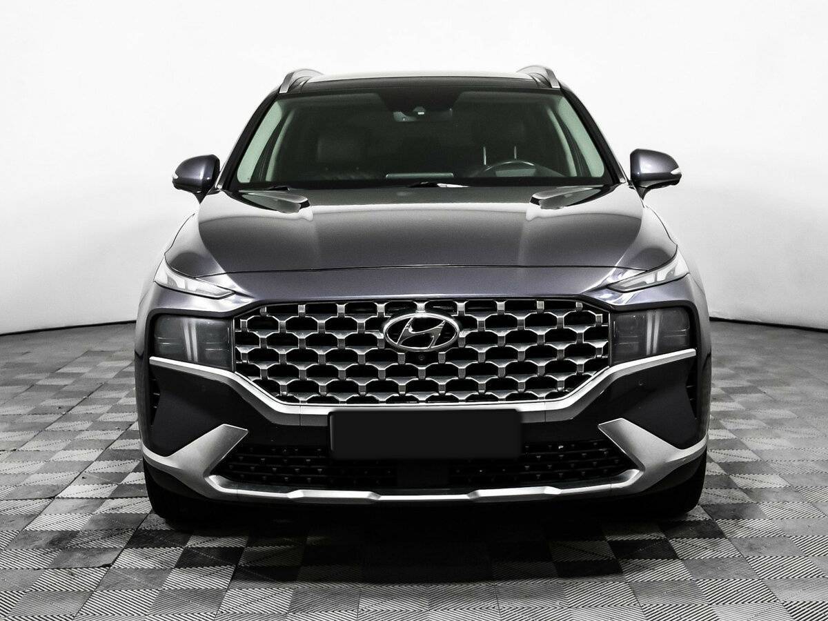 Hyundai Santa Fe 2021 года с пробегом. Фото: #1