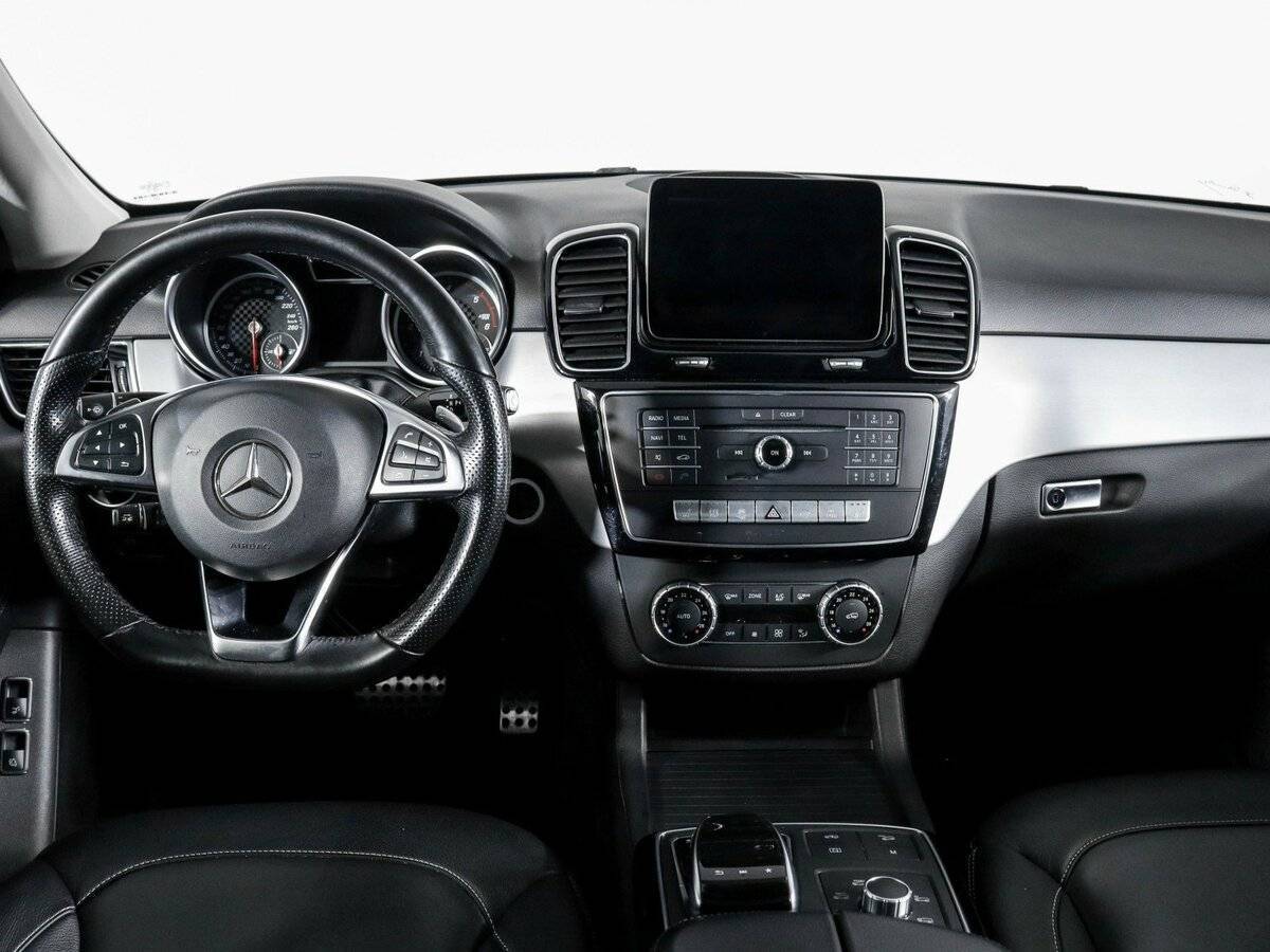 Mercedes-Benz GLE 2018 года с пробегом. Фото: #8