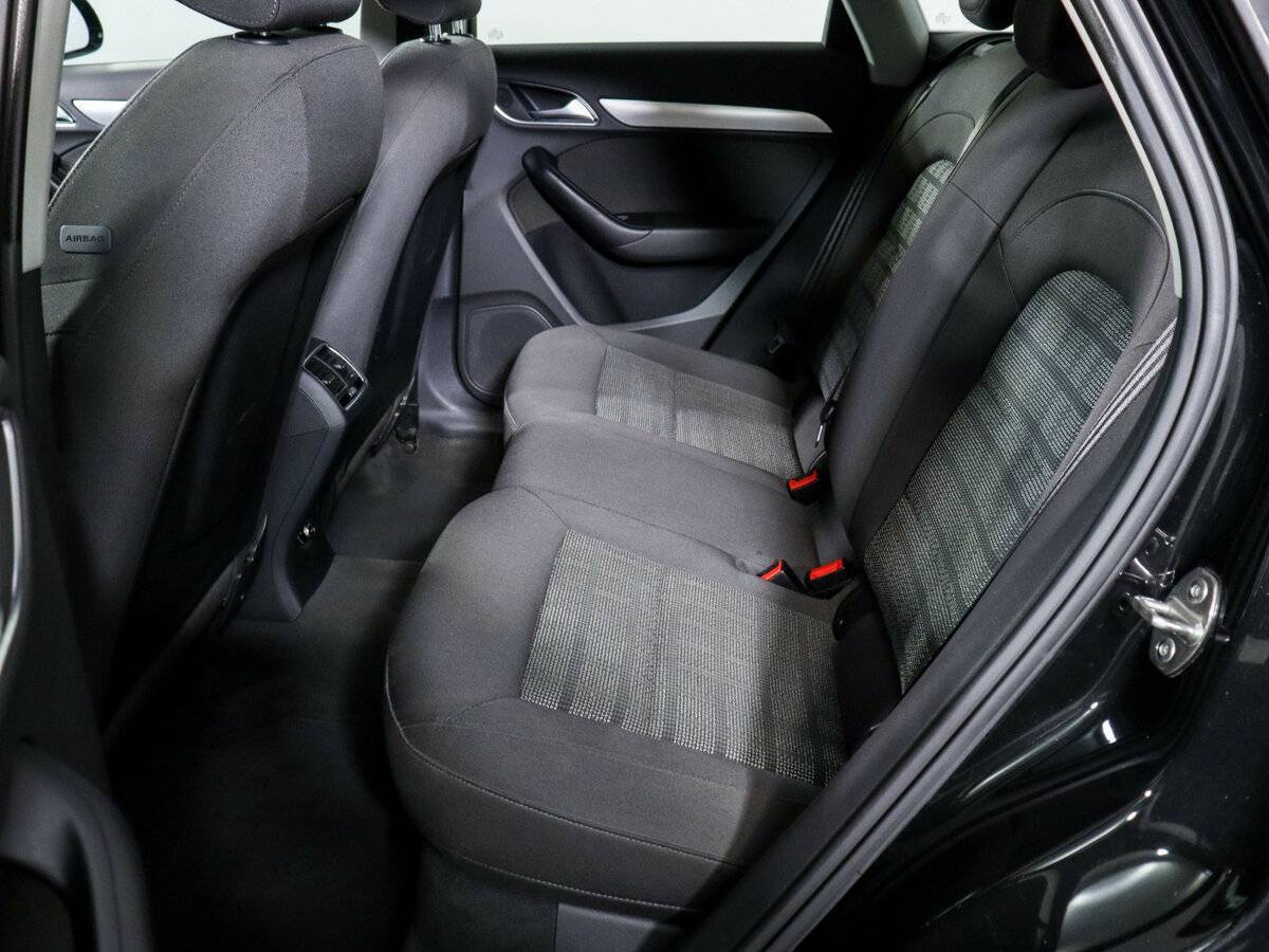 Audi Q3 2015 года с пробегом. Фото: #5