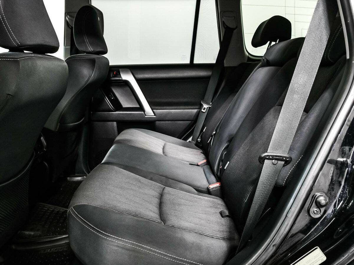 Toyota Land Cruiser Prado 2014 года с пробегом. Фото: #12