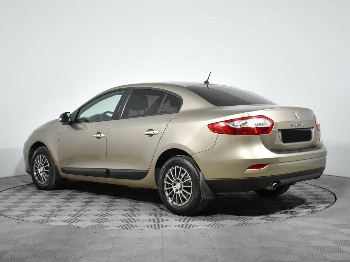 Renault Fluence 2013 года с пробегом. Фото: #5