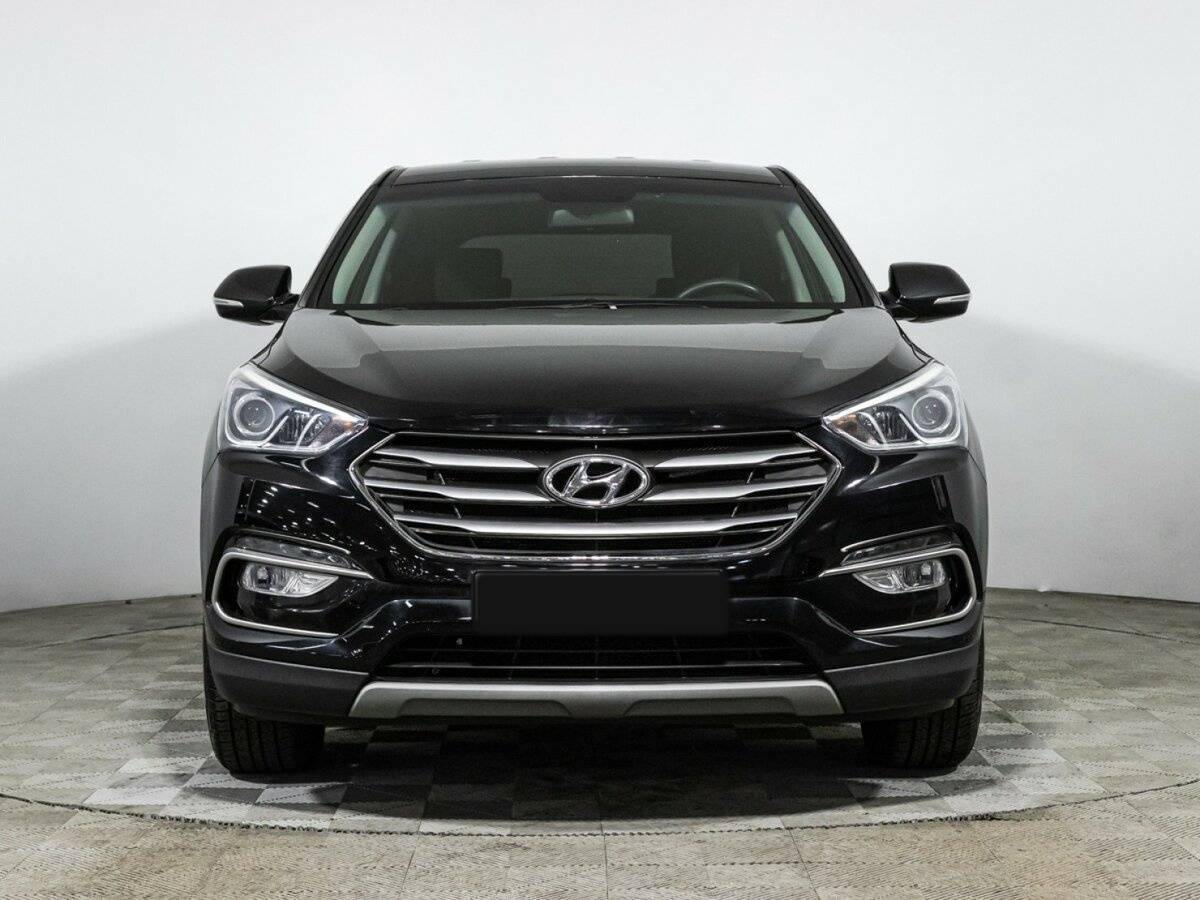 Hyundai Santa Fe 2018 года с пробегом. Фото: #1