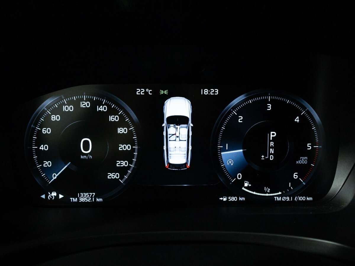 Volvo V90 Cross Country 2017 года с пробегом. Фото: #10