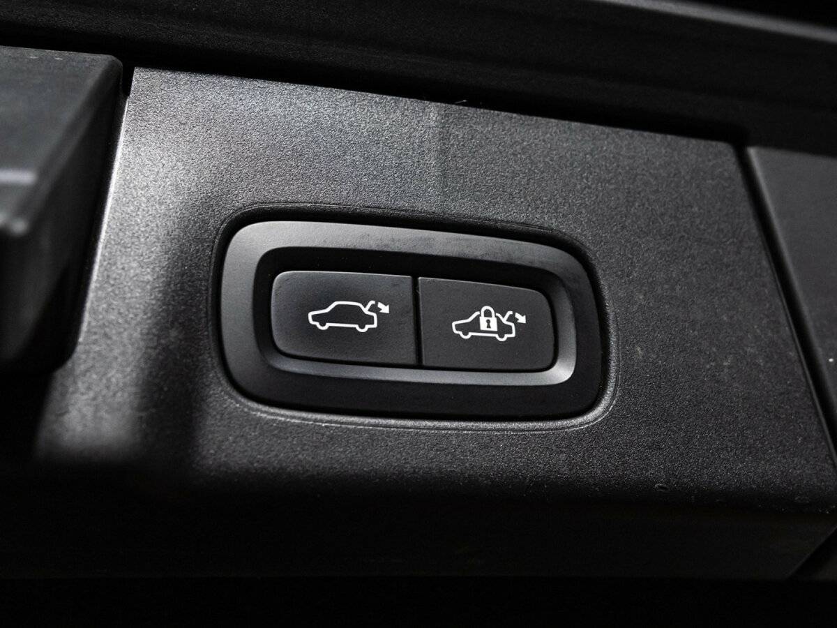 Volvo V90 Cross Country 2017 года с пробегом. Фото: #14