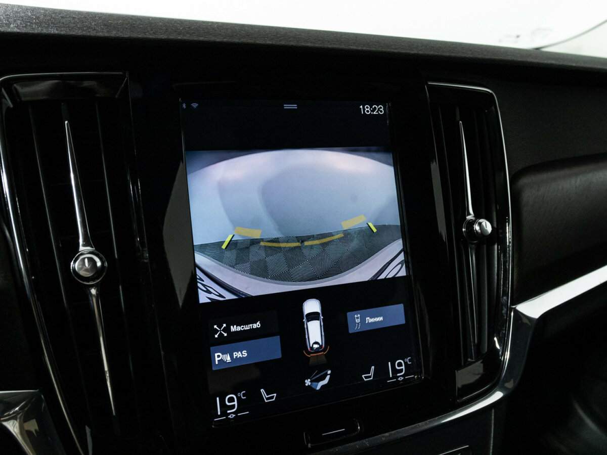 Volvo V90 Cross Country 2017 года с пробегом. Фото: #16