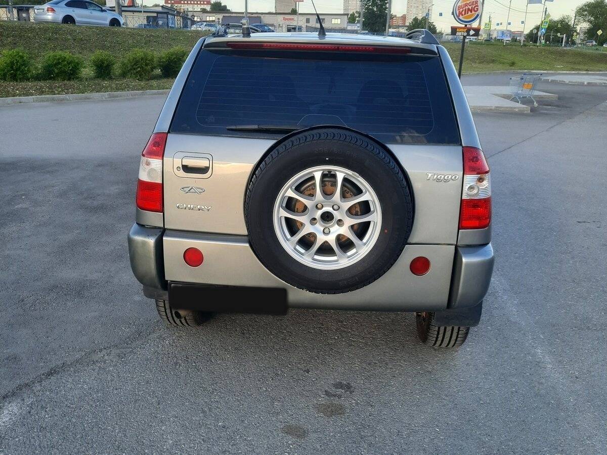 Chery Tiggo (T11) 2009 года с пробегом. Фото: #5