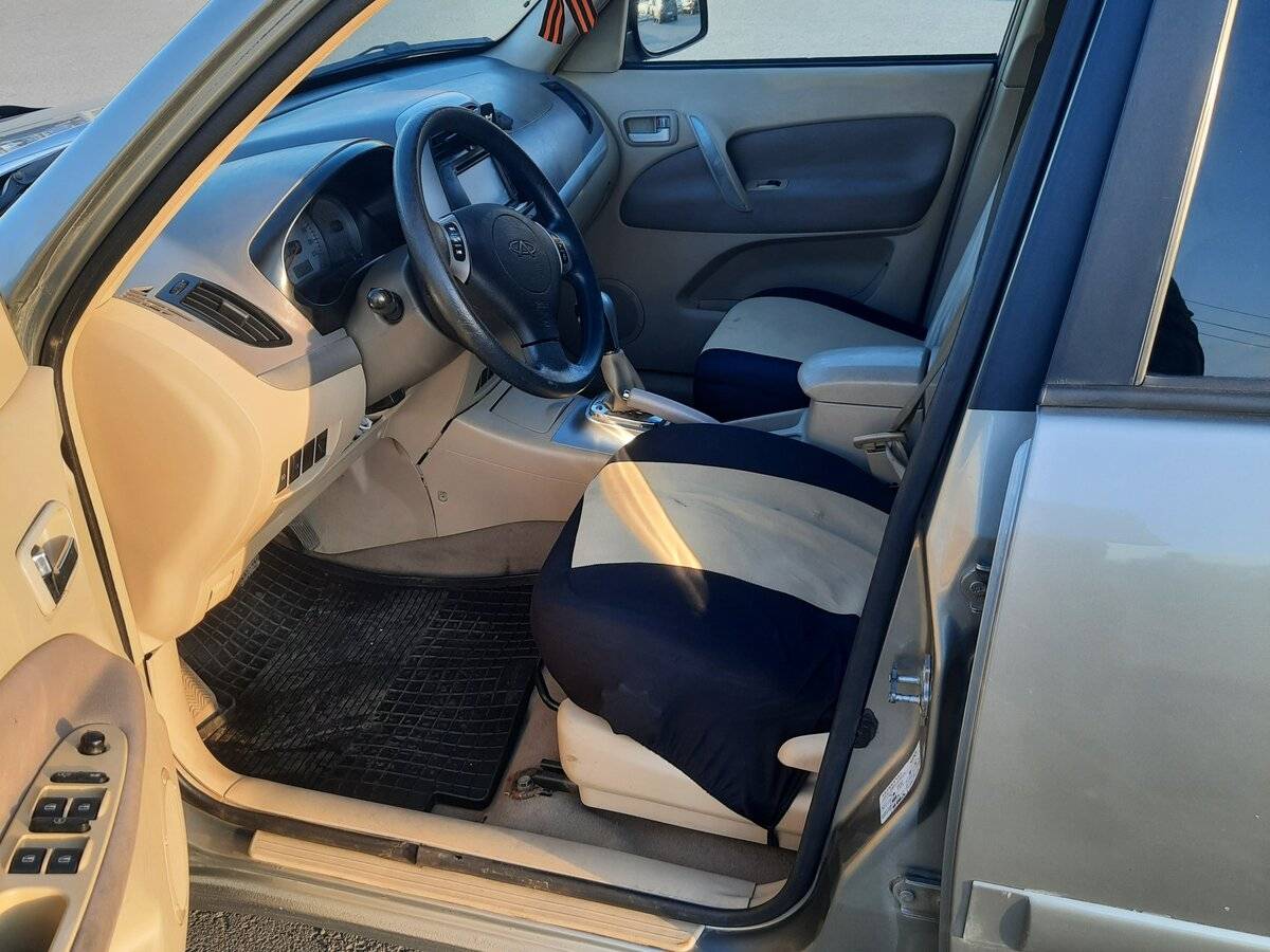 Chery Tiggo (T11) 2009 года с пробегом. Фото: #8