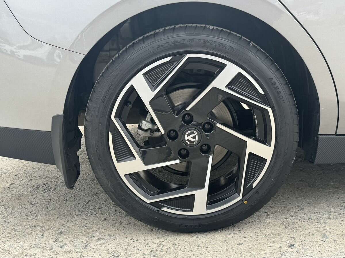 Changan Lamore 2024 года с пробегом. Фото: #4