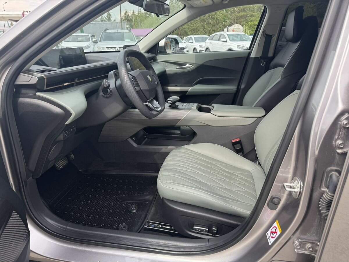 Changan Lamore 2024 года с пробегом. Фото: #10