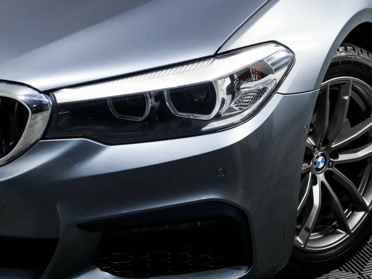 BMW 5 серии 2019 года с пробегом. Фото: #12