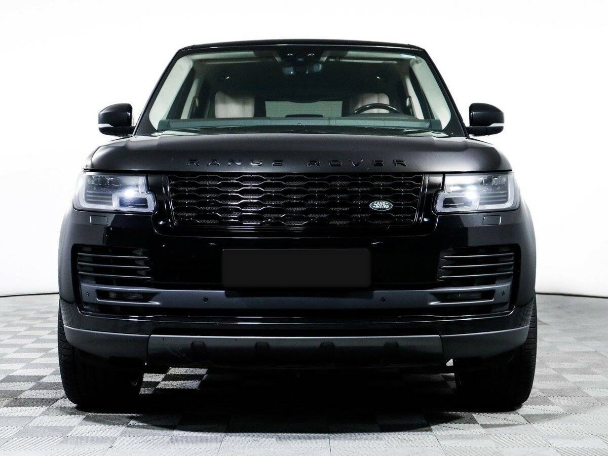 Land Rover Range Rover 2018 года с пробегом. Фото: #1