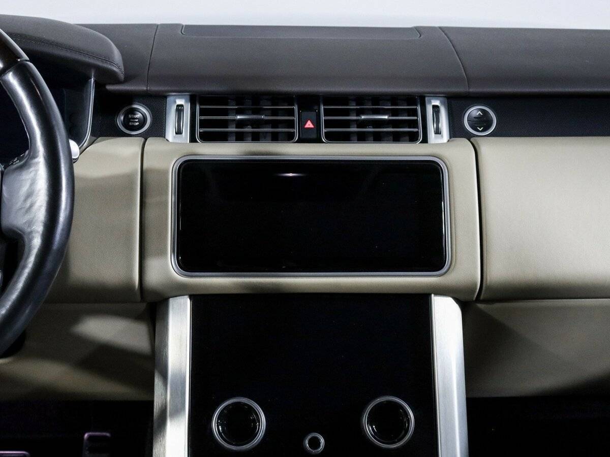 Land Rover Range Rover 2018 года с пробегом. Фото: #9