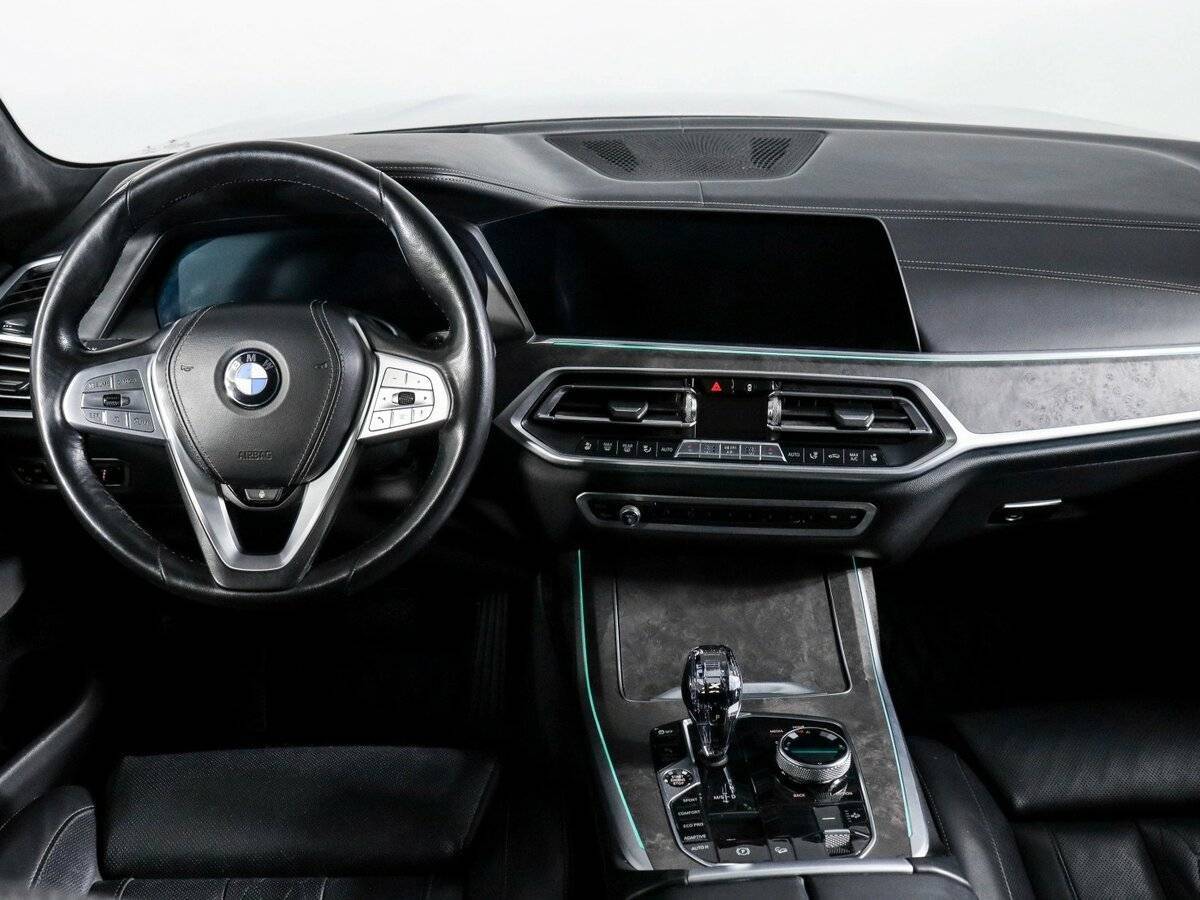 BMW X7 2019 года с пробегом. Фото: #8