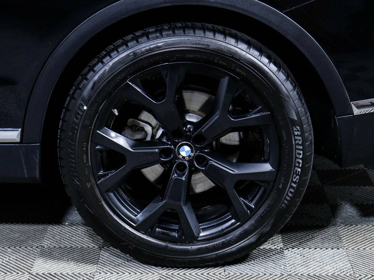 BMW X7 2019 года с пробегом. Фото: #10