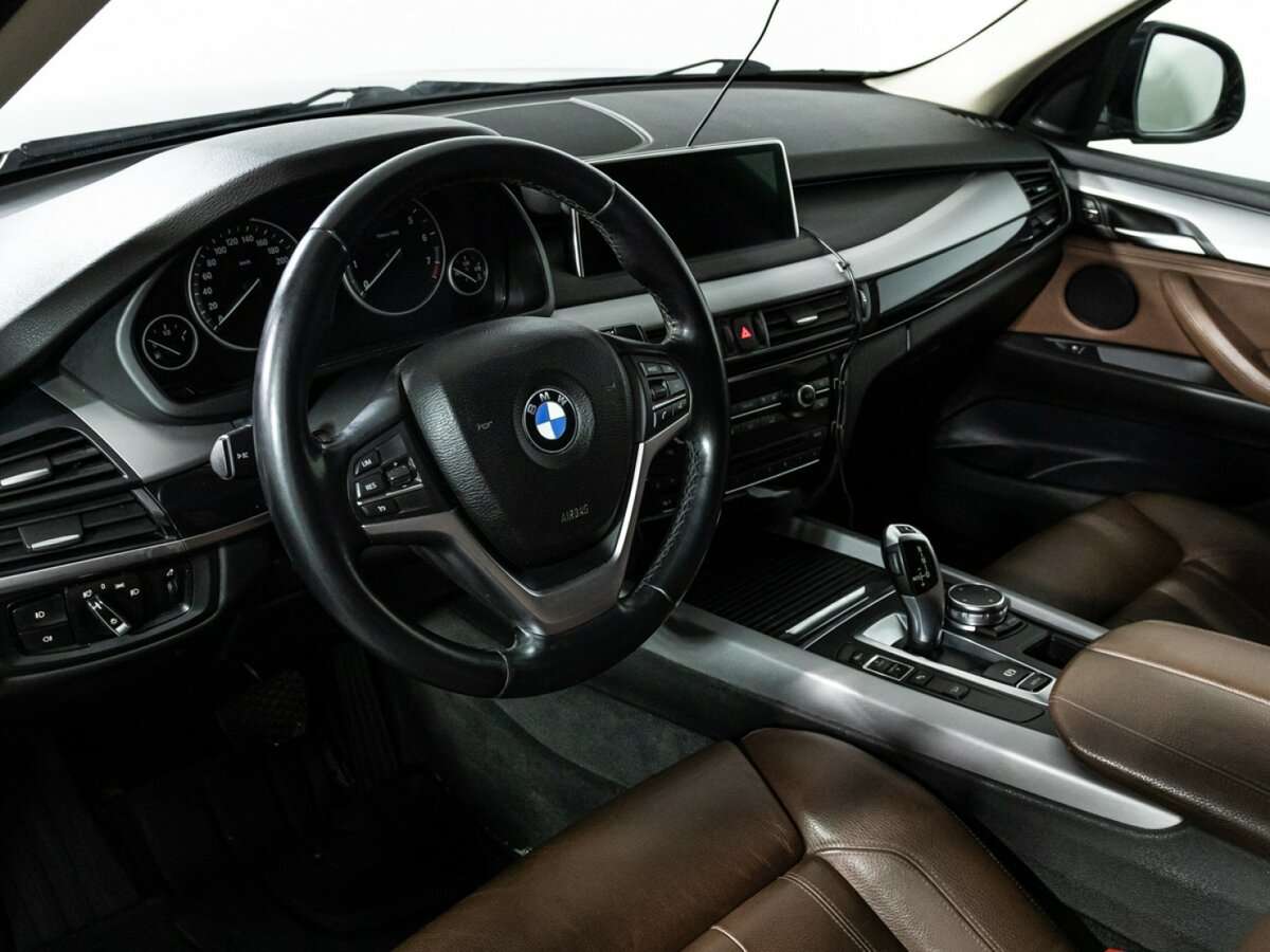 BMW X5 2015 года с пробегом. Фото: #9