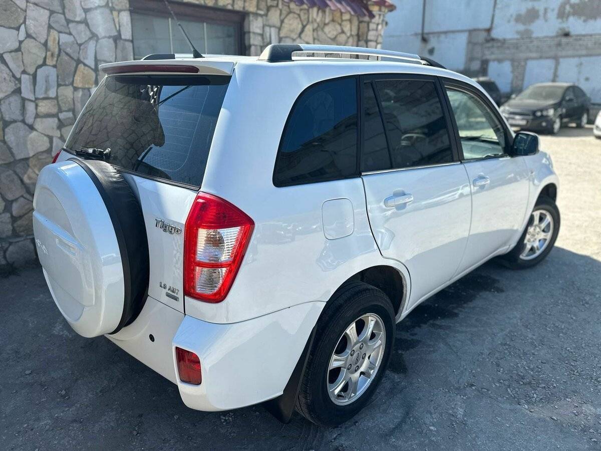 Chery Tiggo (T11) 2015 года с пробегом. Фото: #4